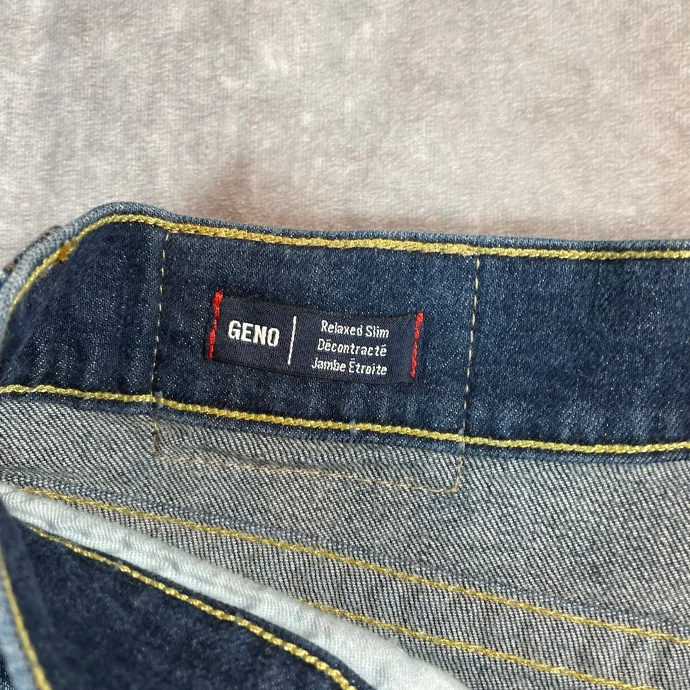 Y2K True Religion Geno Relaxed Slim Jeans Mens 34 Medium Wash Blue Denim